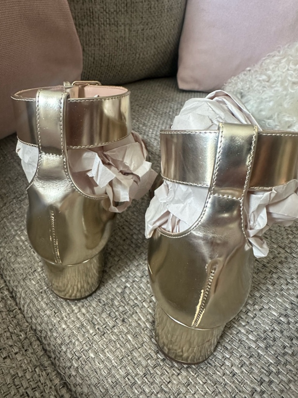 Valentino Garavani Metallic Gold Stud-Trim Block Heel Sandals - Picture 9 of 13